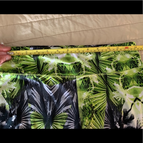 ✨3 for $25✨ Material Girl leggings - Picture 4 of 6